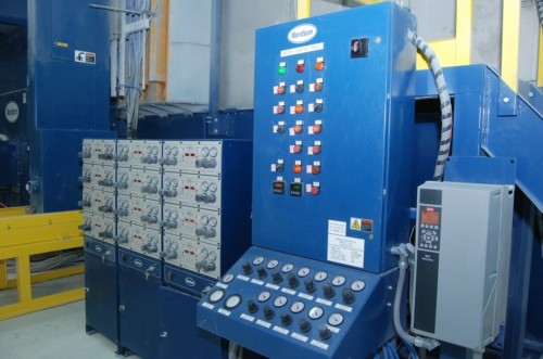 静电(sh��)��h��讑֤�